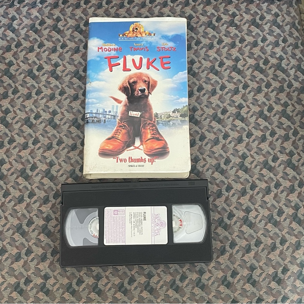 Fluke (VHS, 1996, Clamshell; Family Entertainment)